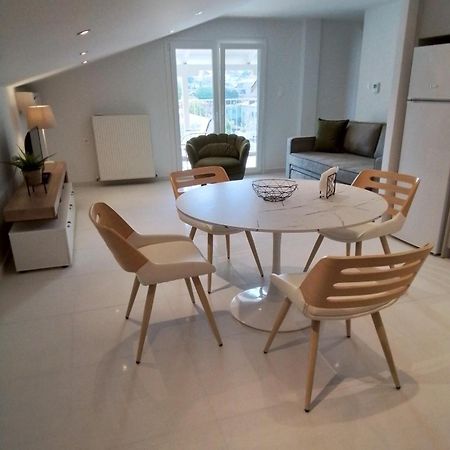 Kallikratia Suites 1 Nea Kallikrateia Ngoại thất bức ảnh