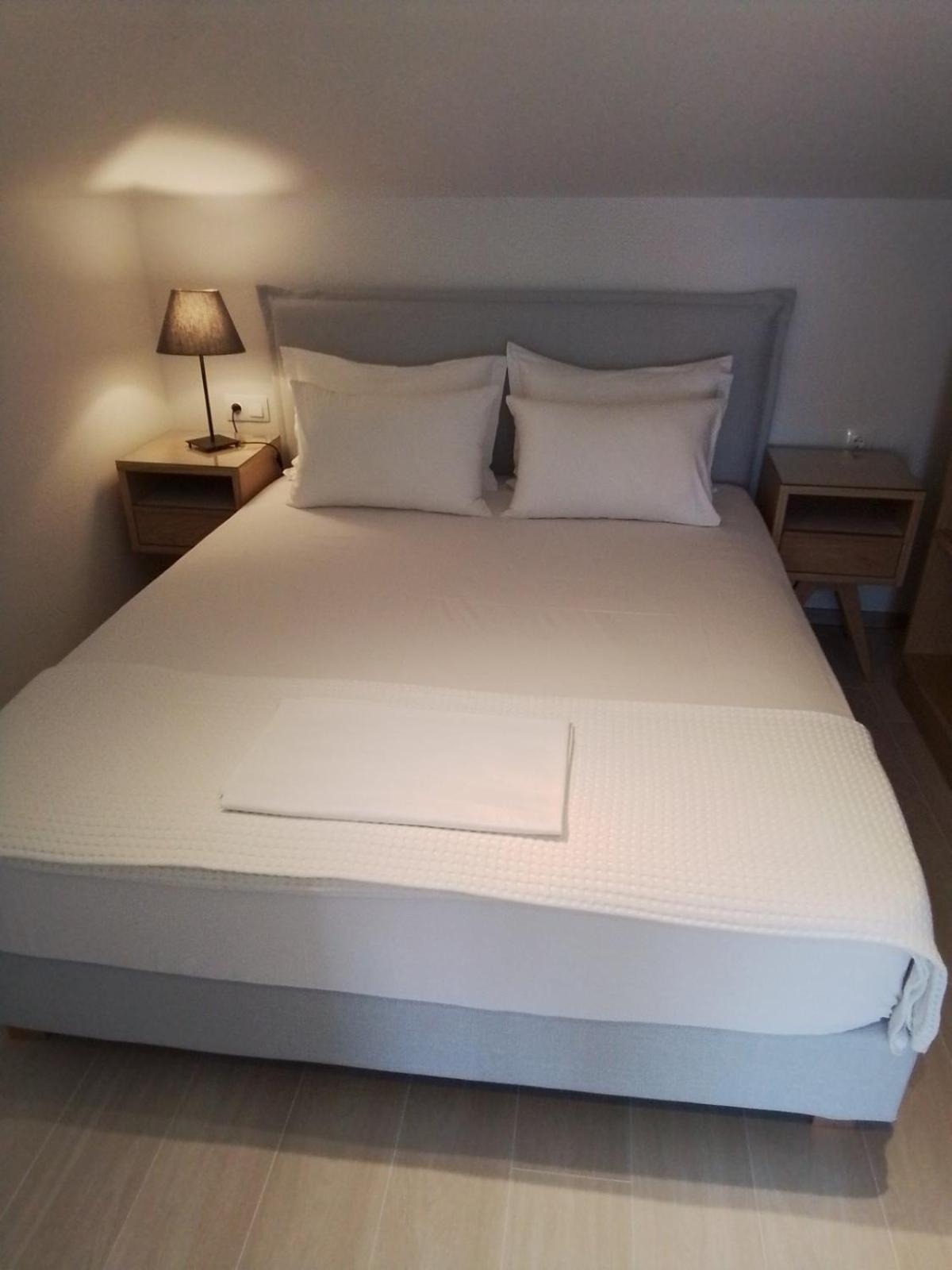 Kallikratia Suites 1 Nea Kallikrateia Ngoại thất bức ảnh